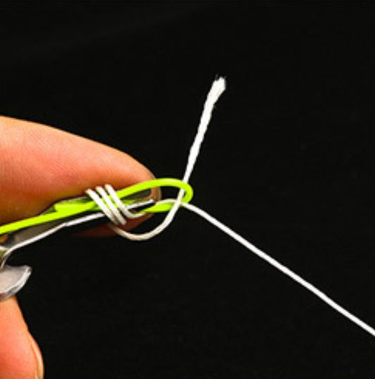 Knot Tying Tool