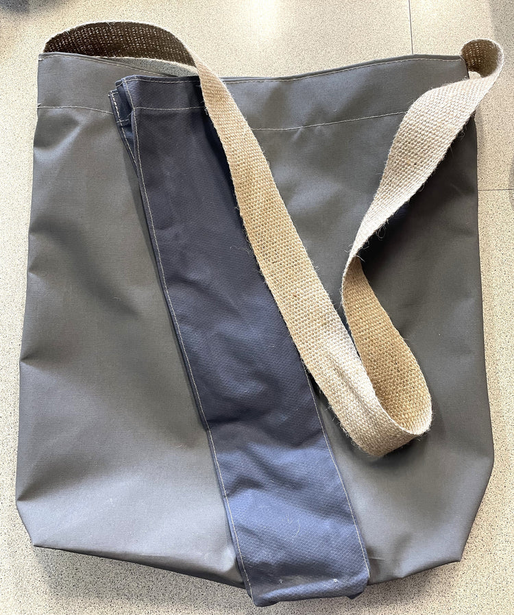 Canvas Wading Bag with Net Pouch